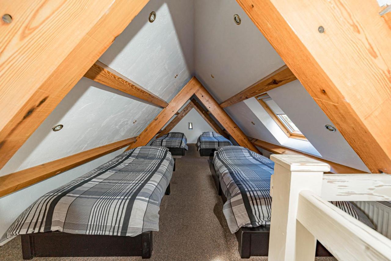 Ferry House Holidays Нью-Росс Екстер'єр фото